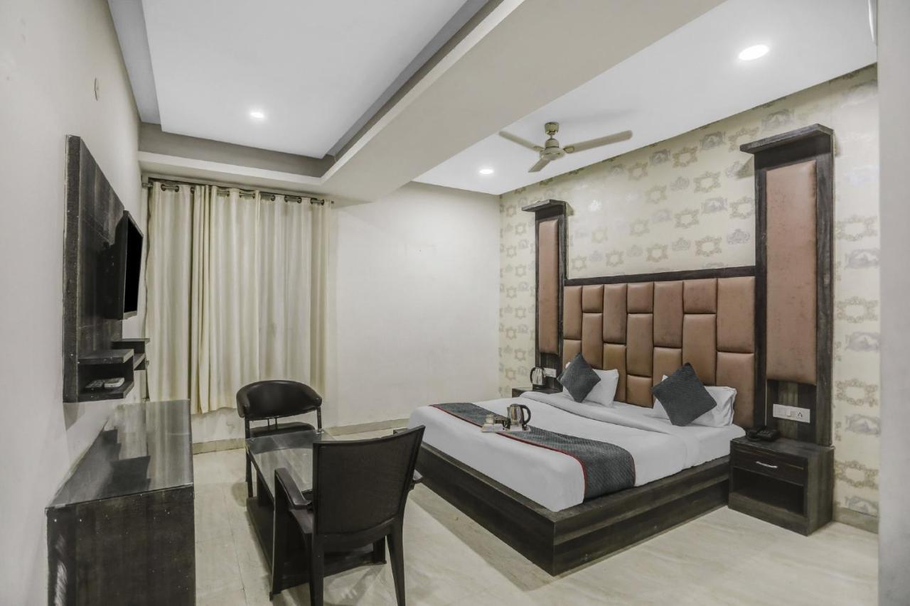 Townhouse 22956 Hotel Grand Residency Delhi (National Capital Territory of India) Exterior foto