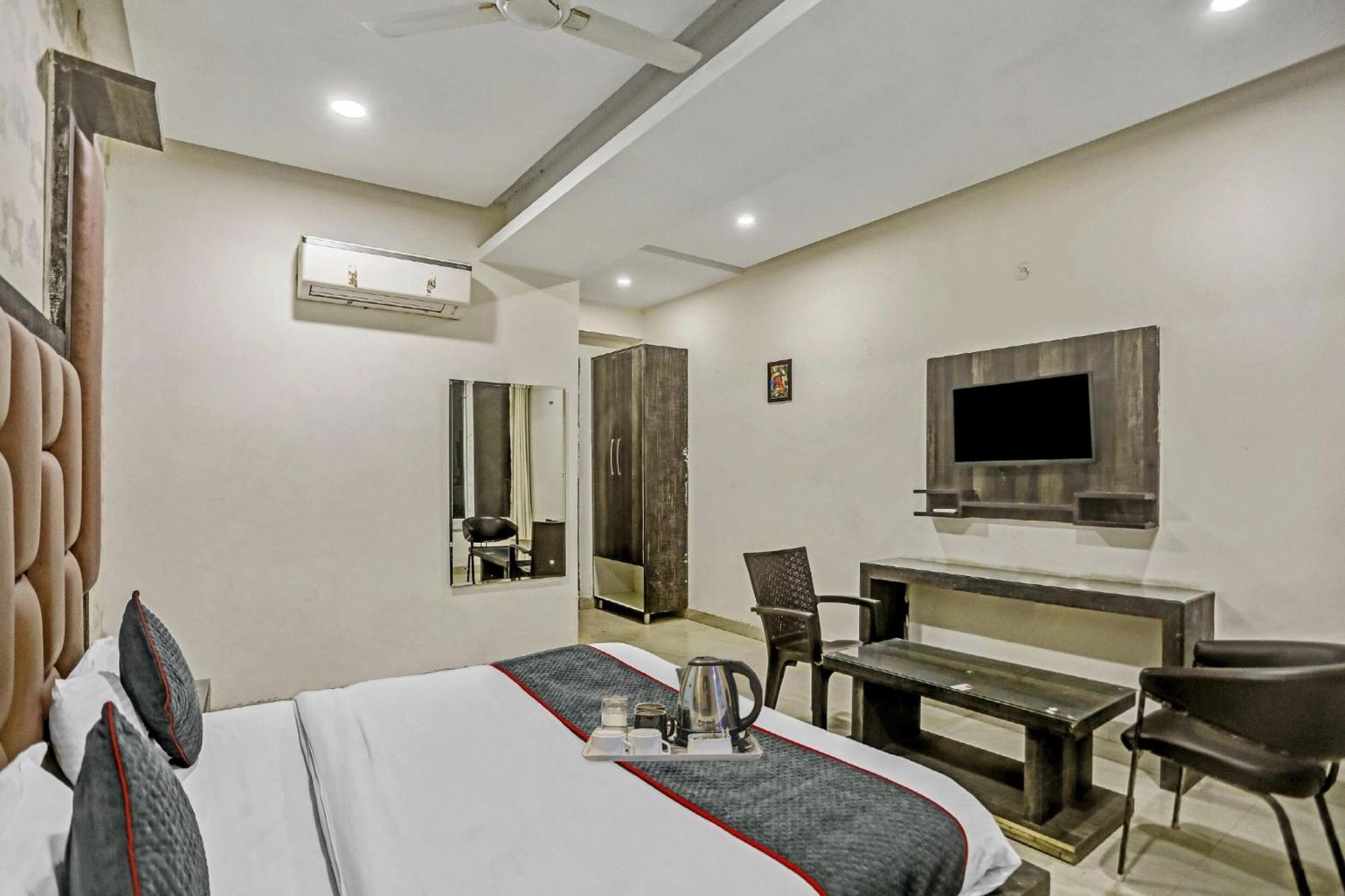 Townhouse 22956 Hotel Grand Residency Delhi (National Capital Territory of India) Exterior foto
