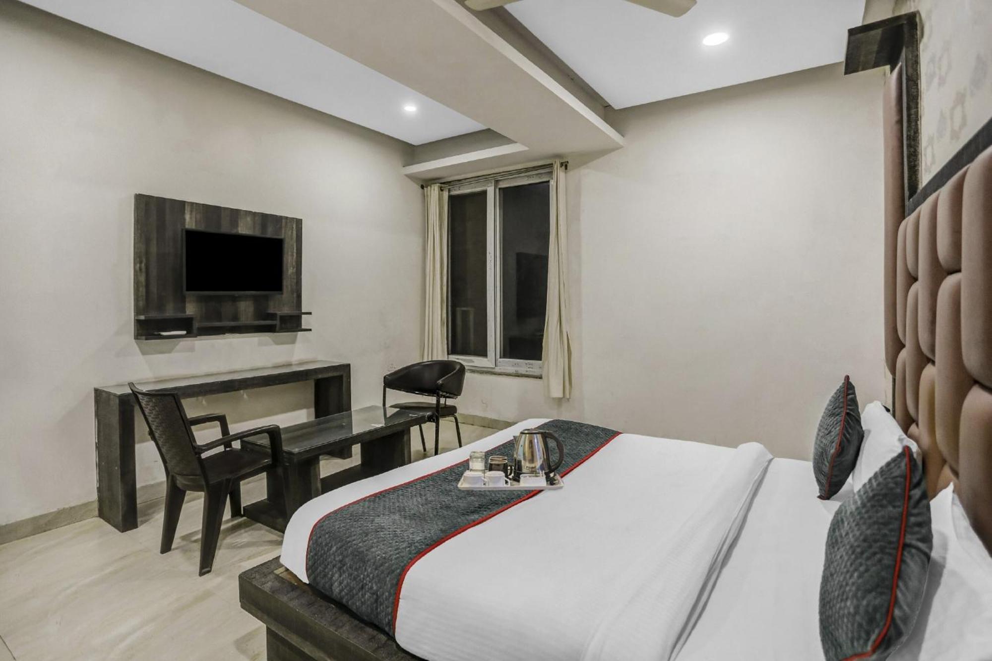 Townhouse 22956 Hotel Grand Residency Delhi (National Capital Territory of India) Exterior foto