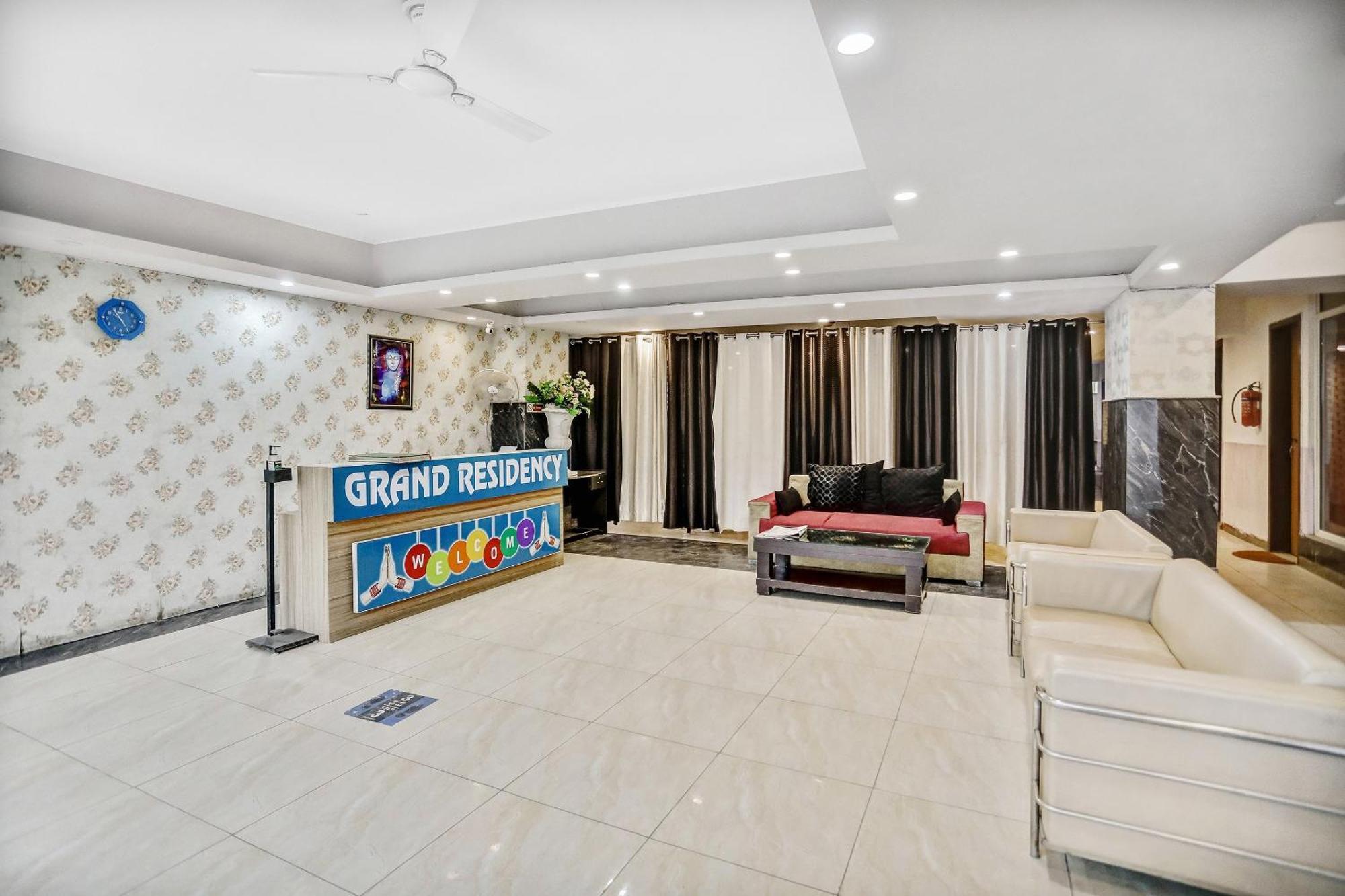 Townhouse 22956 Hotel Grand Residency Delhi (National Capital Territory of India) Exterior foto
