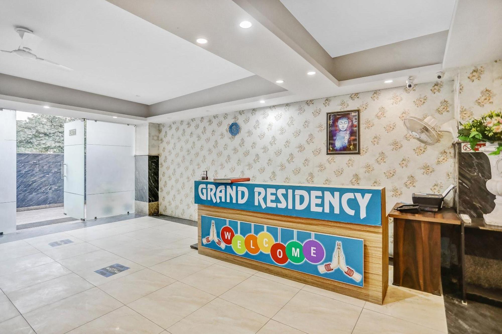 Townhouse 22956 Hotel Grand Residency Delhi (National Capital Territory of India) Exterior foto