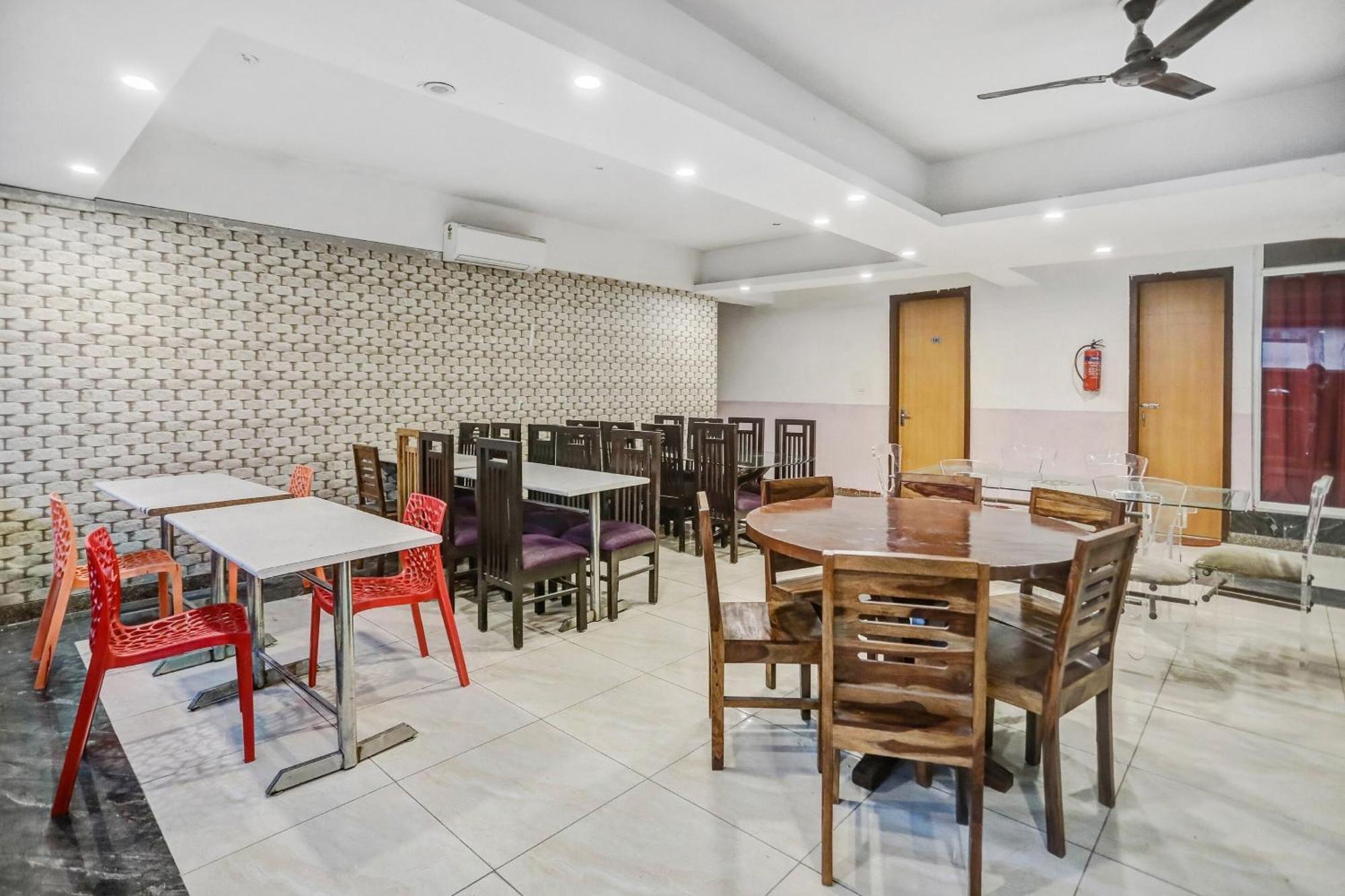 Townhouse 22956 Hotel Grand Residency Delhi (National Capital Territory of India) Exterior foto