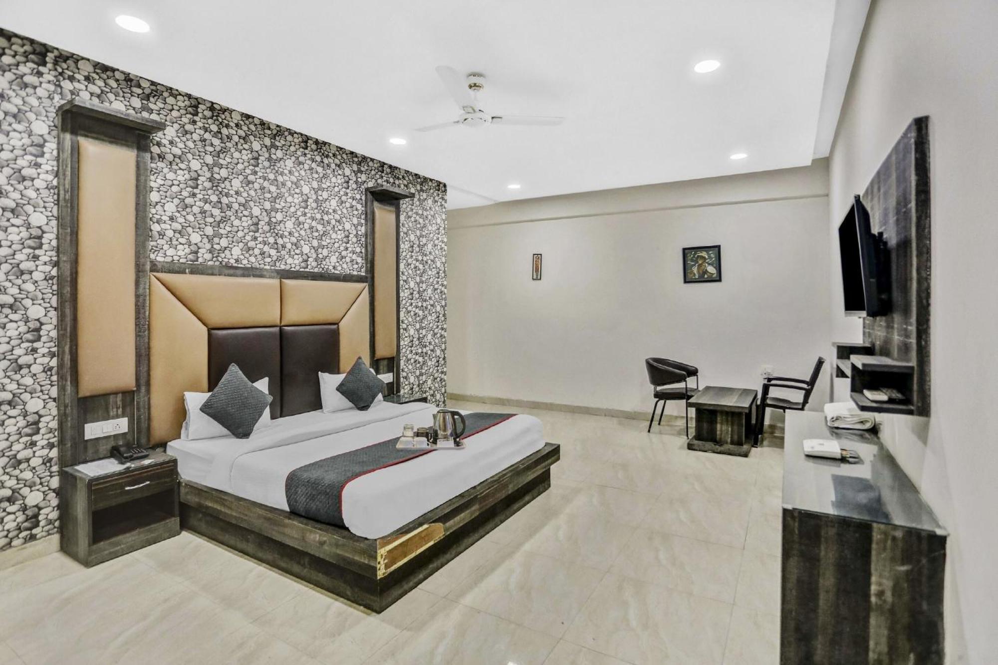 Townhouse 22956 Hotel Grand Residency Delhi (National Capital Territory of India) Exterior foto