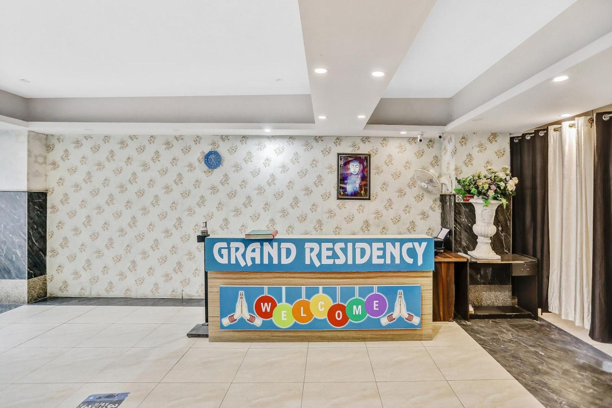 Townhouse 22956 Hotel Grand Residency Delhi (National Capital Territory of India) Exterior foto