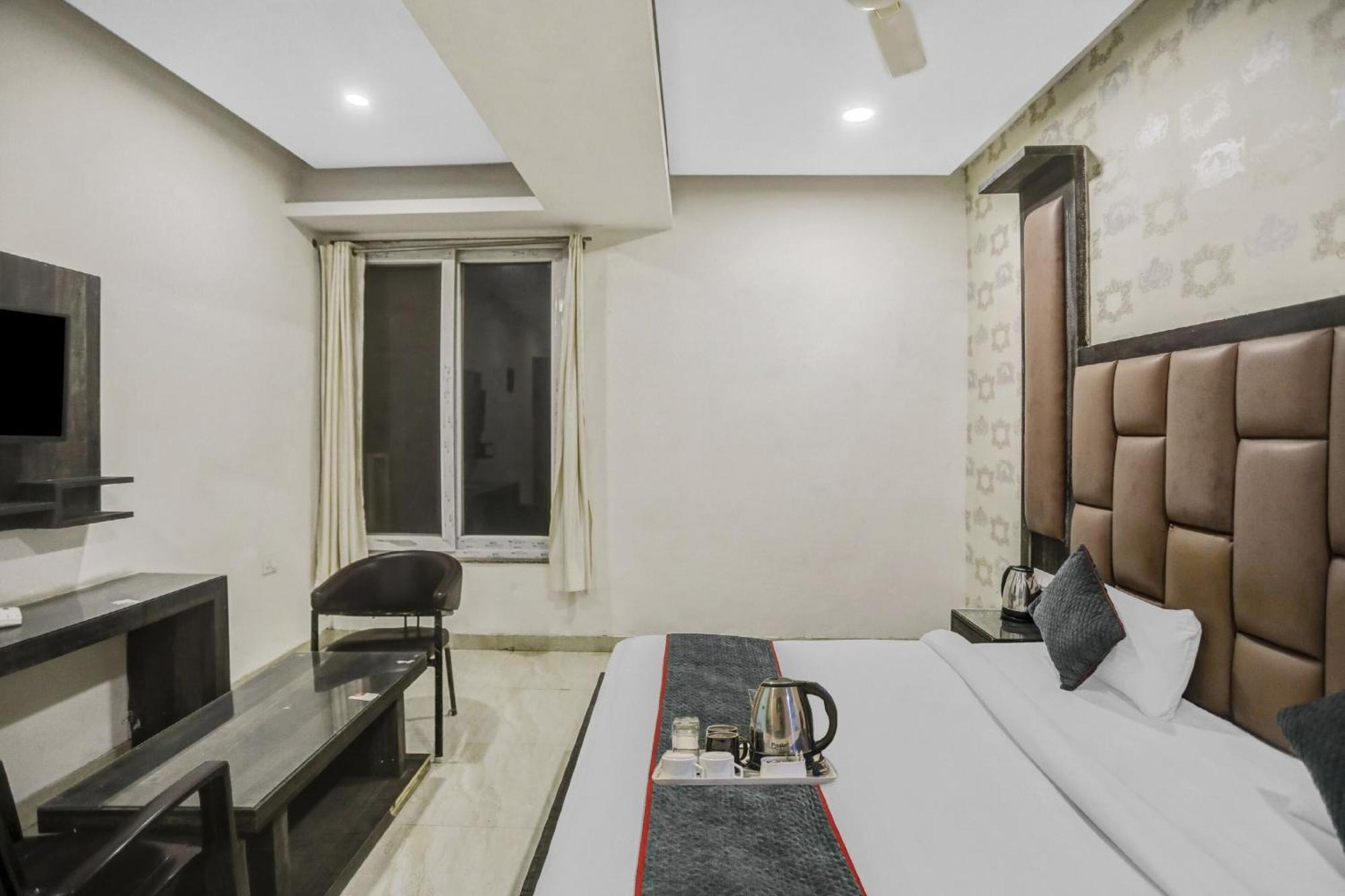 Townhouse 22956 Hotel Grand Residency Delhi (National Capital Territory of India) Exterior foto